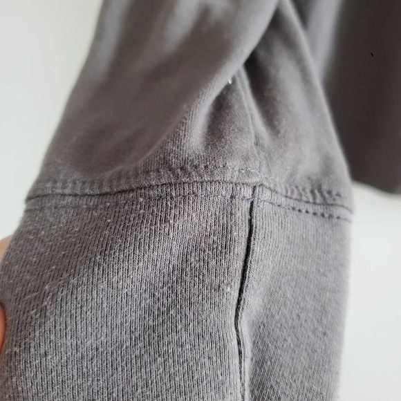 Blue Owl Brewing Company grey zip hoodie from brewery in Austin, Texas Size L - Picture 8 of 11